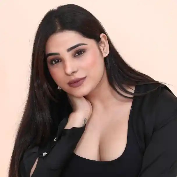 Anushka Srivastava Photo